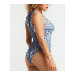 Louisa Bracq Body*ASTRAL RAYS - Body