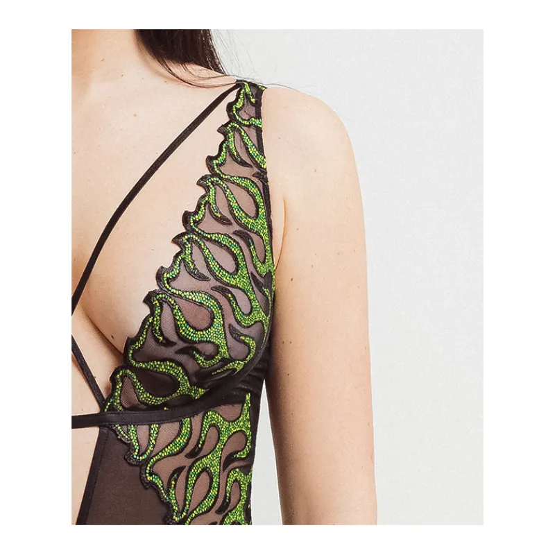 Louisa Bracq Body*Burning love - Body