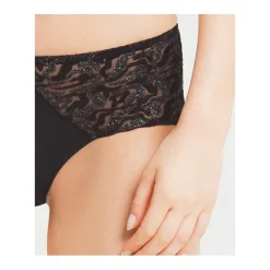 Louisa Bracq Shorty*ELECTRIC WAVES - Shorty