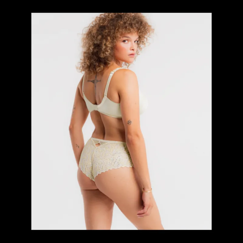 Louisa Bracq Shorty*ELECTRIC WAVES - Shorty