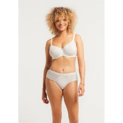 Louisa Bracq Shorty*ELECTRIC WAVES - Shorty