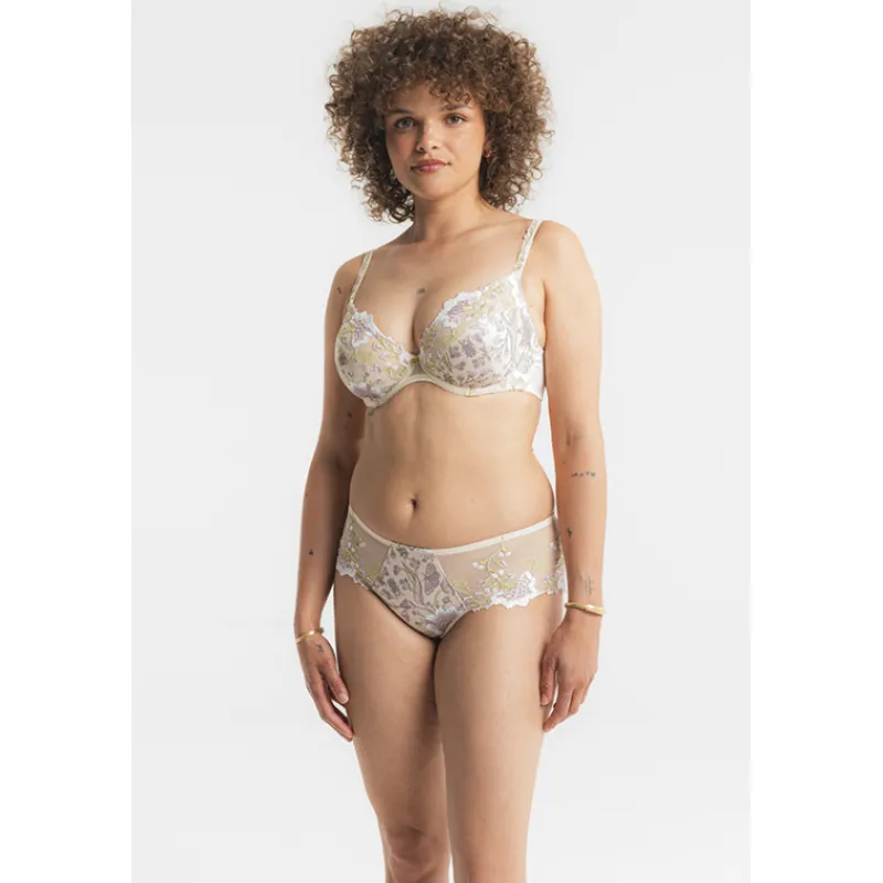 Louisa Bracq Shorty*FLORA - Shorty