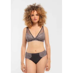Louisa Bracq Shorty*Graal - Shorty