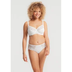 Louisa Bracq Shorty*Élise - Shorty