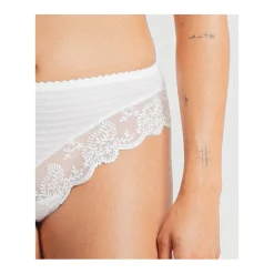 Louisa Bracq Shorty Brésilien*ÉLISE - Shorty Brésilien