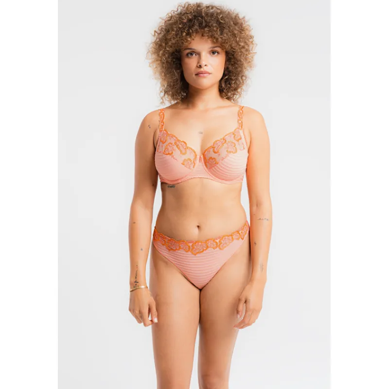 Louisa Bracq String*ÉLISE - String