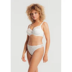 Louisa Bracq String*ÉLISE - String
