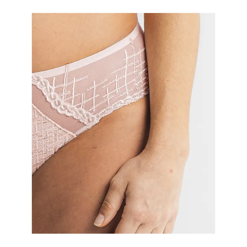 Louisa Bracq Shorty*TWEEGY - Shorty